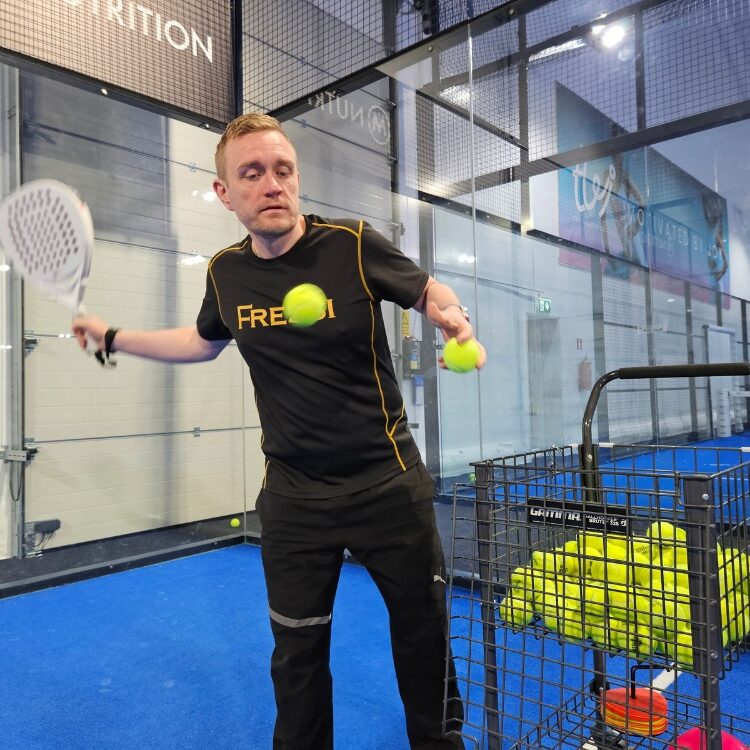 Fressi_verkkovalmennus_Padel_2 Fressi_verkkovalmennus_Padel_2